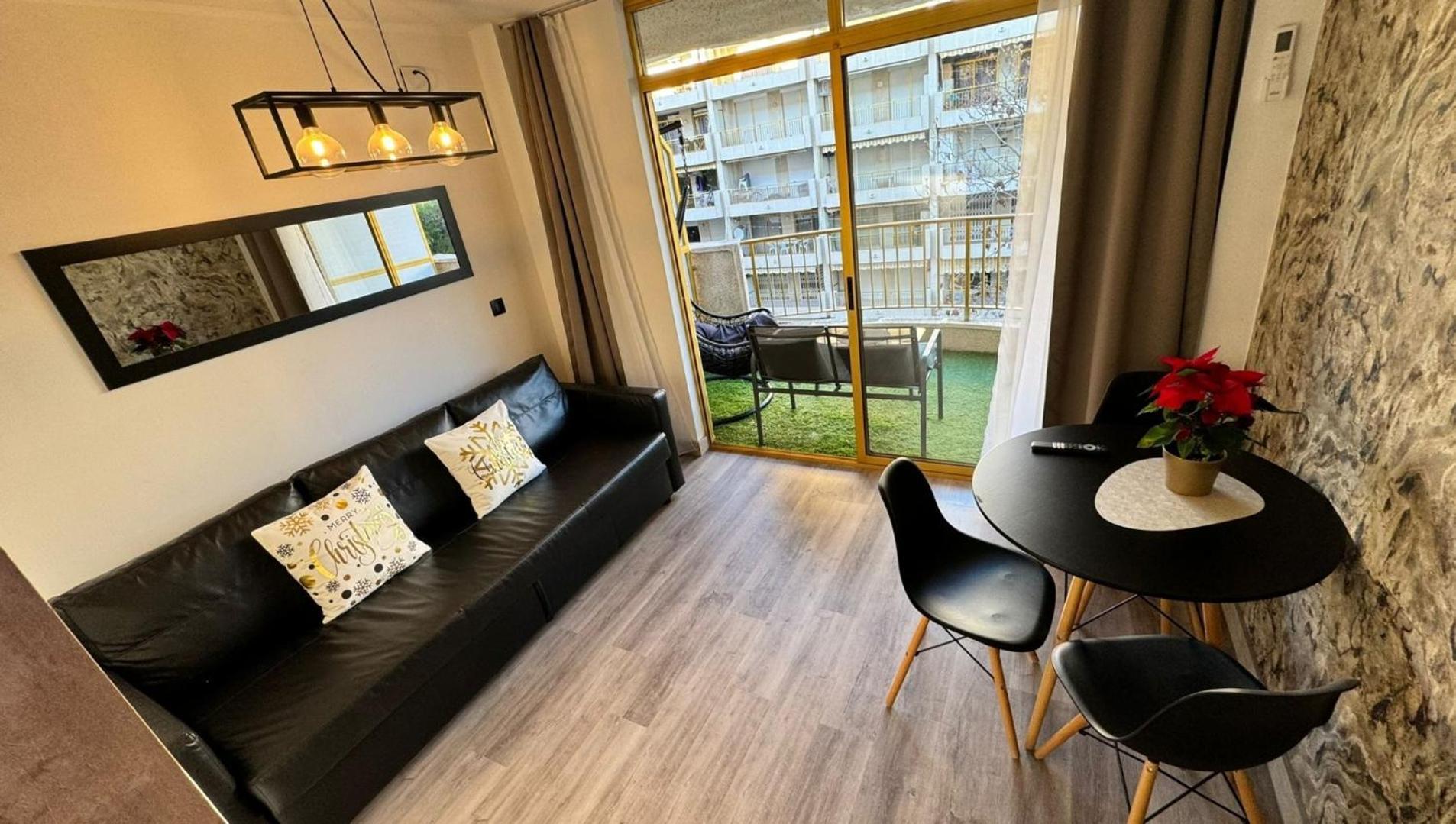 A Estrenar Preciosos Apartamentos Aparthotel Inter2, New Apartments Ln Aparthotel 12 Months Open! Self Check In! Reserva Garaje! Salou Luaran gambar